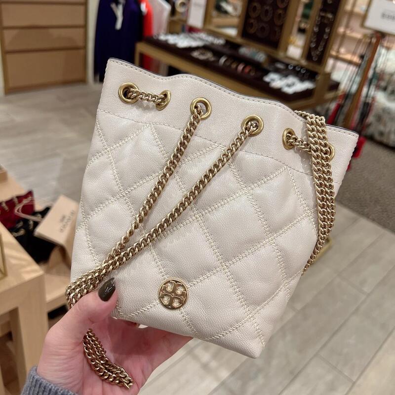 Yanyan in Stock Tory Burch/Tb New Model Willa Small Chanel-Style Quilted Bucket Bag with Chain