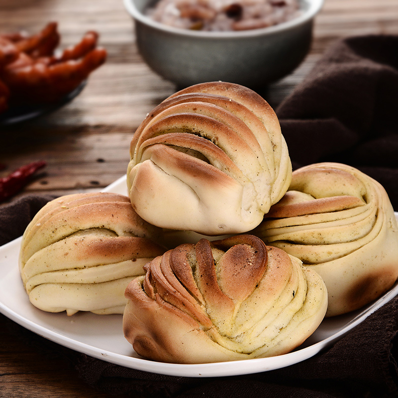 Gansu roast flower roll with 5 sweet pretzels 5 sweet pretzels with non-fried traditional handmade steamed buns dried and casual snacks