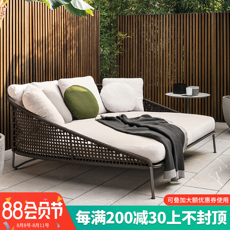 Outdoor vine lynbed courtyard balcony Creative Fujiao Sofa Bed Villa Outdoor Waterproof sun-proof pool lounge