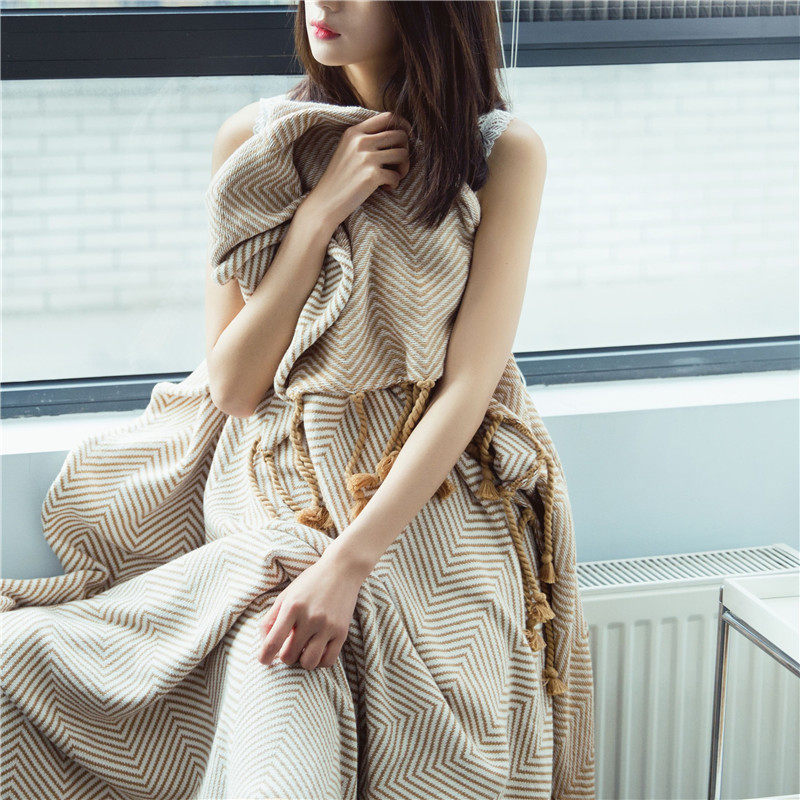 Nordic air conditioning blanket knitted blanket cotton blanket office sofa blanket lunch break nap cover casual shawl blanket