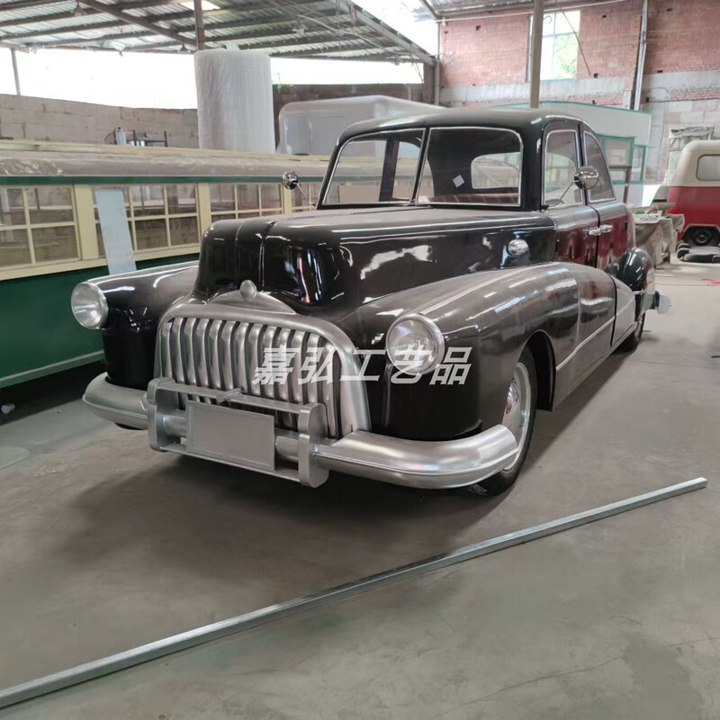 Simulated Classic Car, Vintage Car, Iron Art Model, Scenic Spot, Film Crew, Large-Scale Display, Photo Props, Decorations Simulated Classic Car, Vintage Car, Iron Art Model, Scenic Spot, Film Crew, Large-Scale Display, Photo Props, Decorations