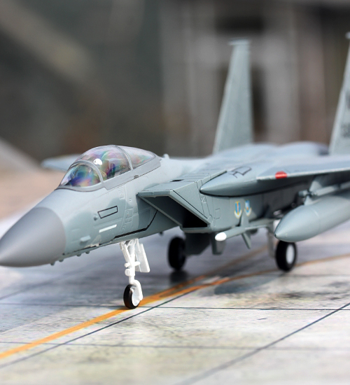 1: 100 hợp kim máy bay mô hình trang trí MỸ F15A máy bay chiến đấu eagle tĩnh thành cát quân sự bảng thu nhỏ mô hình giấy 3d