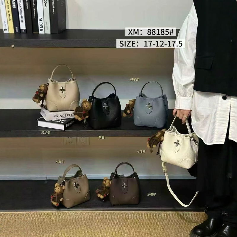 【Kangtaina】Authentic New Autumn and Winter Korean Style Fashionable Versatile Casual Handbag, Shoulder Bag, Crossbody Bag for Women, Bucket Bag 【Kangtaina】Authentic New Autumn and Winter Korean Style Fashionable Versatile Casual Handbag, Shoulder Bag, Crossbody Bag for Women, Bucket Bag