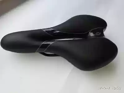 Bicycle cushion cover Riding equipment thickened soft silicone cushion Bicycle accessories Road mountain bike seat cover