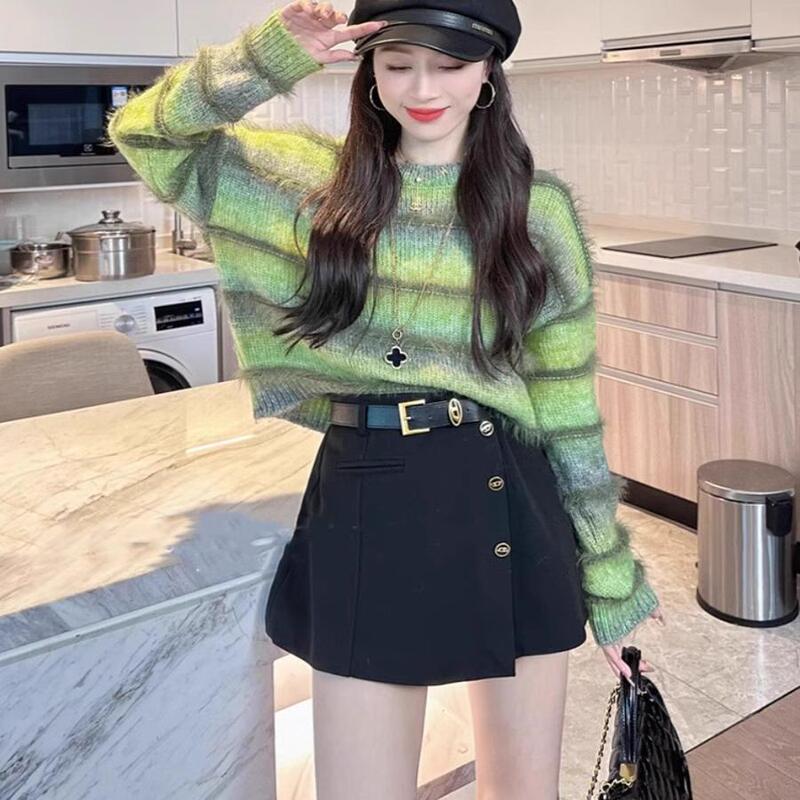 High-Quality Gradient Color-Block Striped Short Sweater for Women, New Autumn and Winter Pullover, Loose and Lazy Style Knit Base Shirt Top
