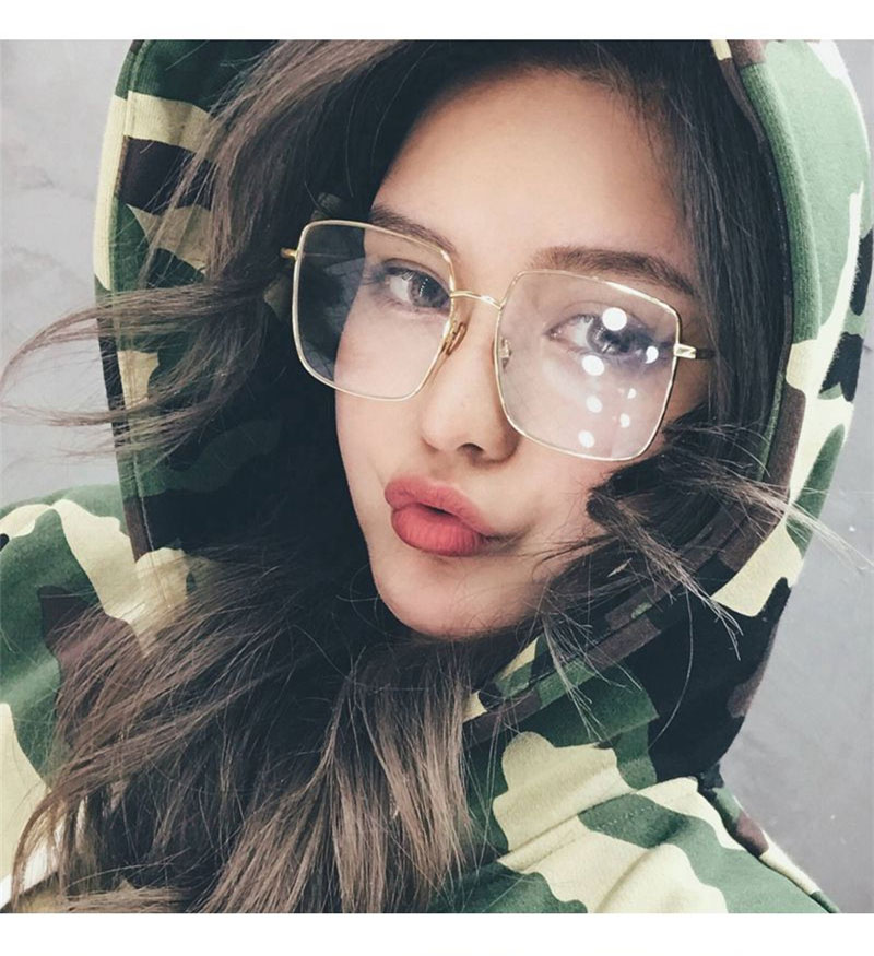 Sao lưới màu đỏ với kính hộp Châu Âu và Hoa Kỳ hộp lớn retro vuông kim loại mặt phẳng gương phẳng kính gọng vuông