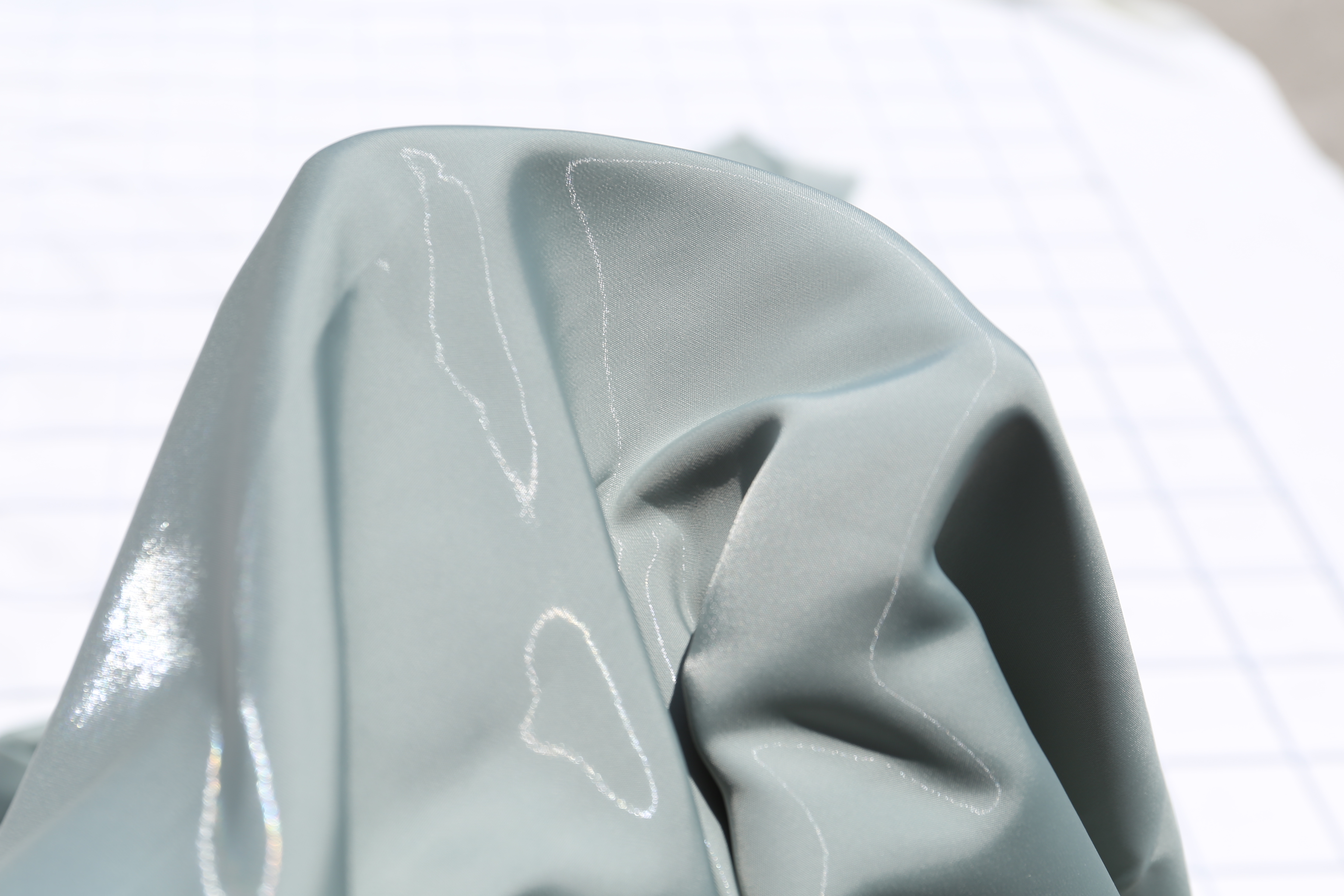 Vải lụa satin màu đen và trắng pha lê - tráng men sáng mượt dày và dày vải không thấm nước áo khoác vải - Vải vải tự làm vải xô cotton