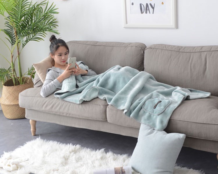 Chăn mùa thu và đồ ngủ mùa đông dành cho người lớn chăn choàng áo choàng ký túc xá lười biếng thảm sinh viên cô gái giản dị áo choàng - Ném / Chăn chăn yuki
