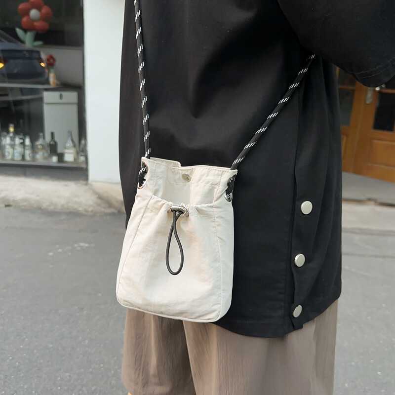 Korean Style Literary Light Retro Mini Lightweight Shopping Bag for Women, Original New Casual Ultra-Light Crossbody Phone Bag for Men