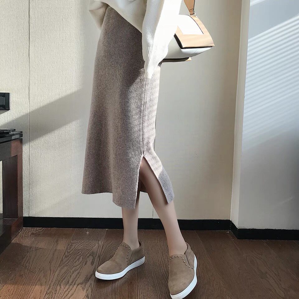 Pregnant women skirt Korean version knitted slit women's autumn 2021 new package hip skirt mid-length version autumn and winter pregnant women's skirt tide