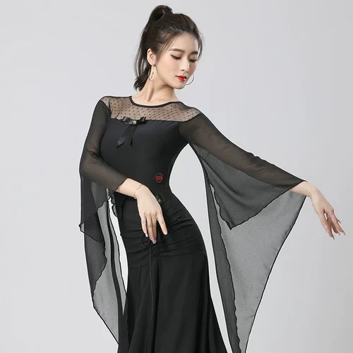 Danbao Luo Walz Женские танце