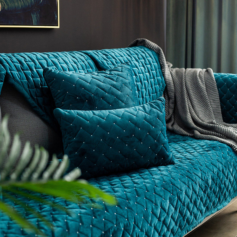 Short Plush Sofa Cushion Four Seasons Universal Non-slip Cloth Art Minima Modern Winter Leather Sofa Cushion Cover Scarves Custom