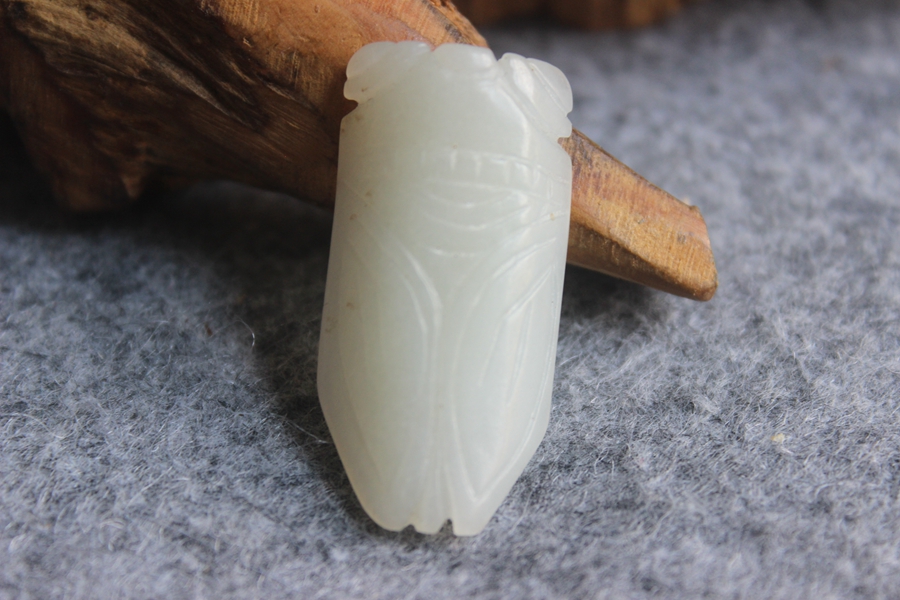 And Tian Bai Yuyu cicadas a stunning fidelity jade ware strokes of money 3 5 cm ZZ 1908