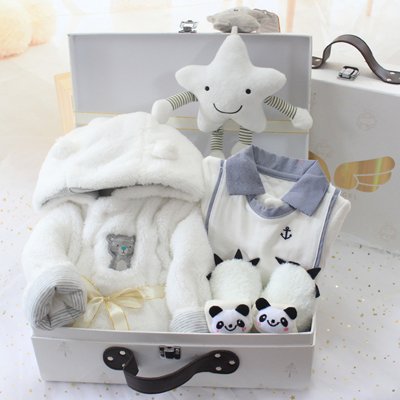 Autumn and winter newborn baby gift box gift package Net red baby thickened jumpsuit high-end full moon 100-day gift