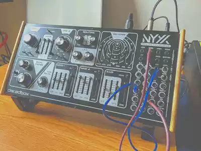 (Noise shop) DREADBOX NYX V2 analog synthesizer lo fi mixer drone synthesizer