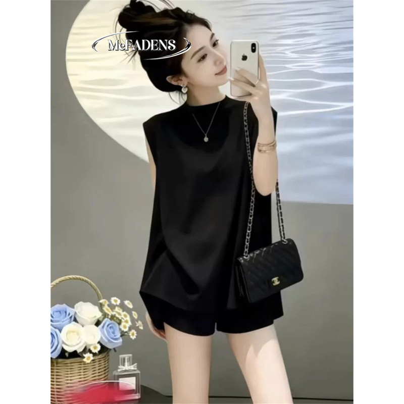 Hong Kong 2026 Summer Fashion Suit for Women, Elegant Black Drapey Loose Slimming Sleeveless Top and Shorts Two-Piece Set