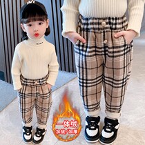 Girls plus velvet plaid pants winter baby 2021 new one-piece fleece casual trousers British style childrens big PP pants