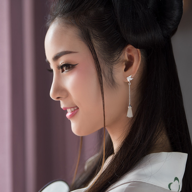Hetian jade girl earrings ancient style Hanfu super fairy temperament long version tassel earrings magnolia flower earrings Valentine's Day gift