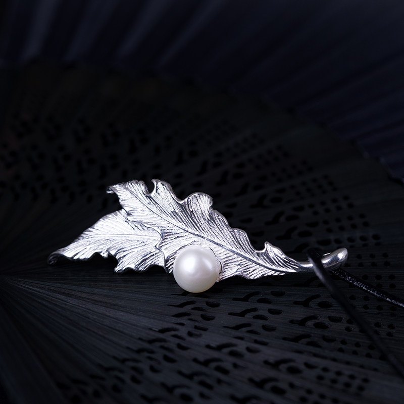 Silver fans s925 silver leaves inlaid with pearls chest flowers retro temperament ethnic wind custom gifts to send girlfriend brooch male