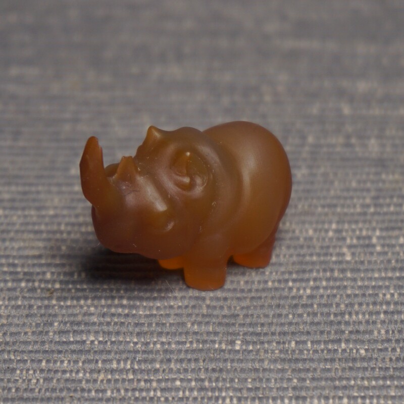 天然巴西玛瑙石犀牛摆件手工雕刻茶宠把玩件独爱吾珠阁专卖-Taobao-Tmall