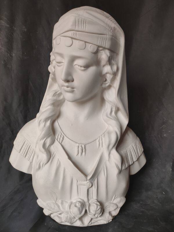 Roman costume girl bust H50CM plaster teaching aids art sketch sketch model home decoration