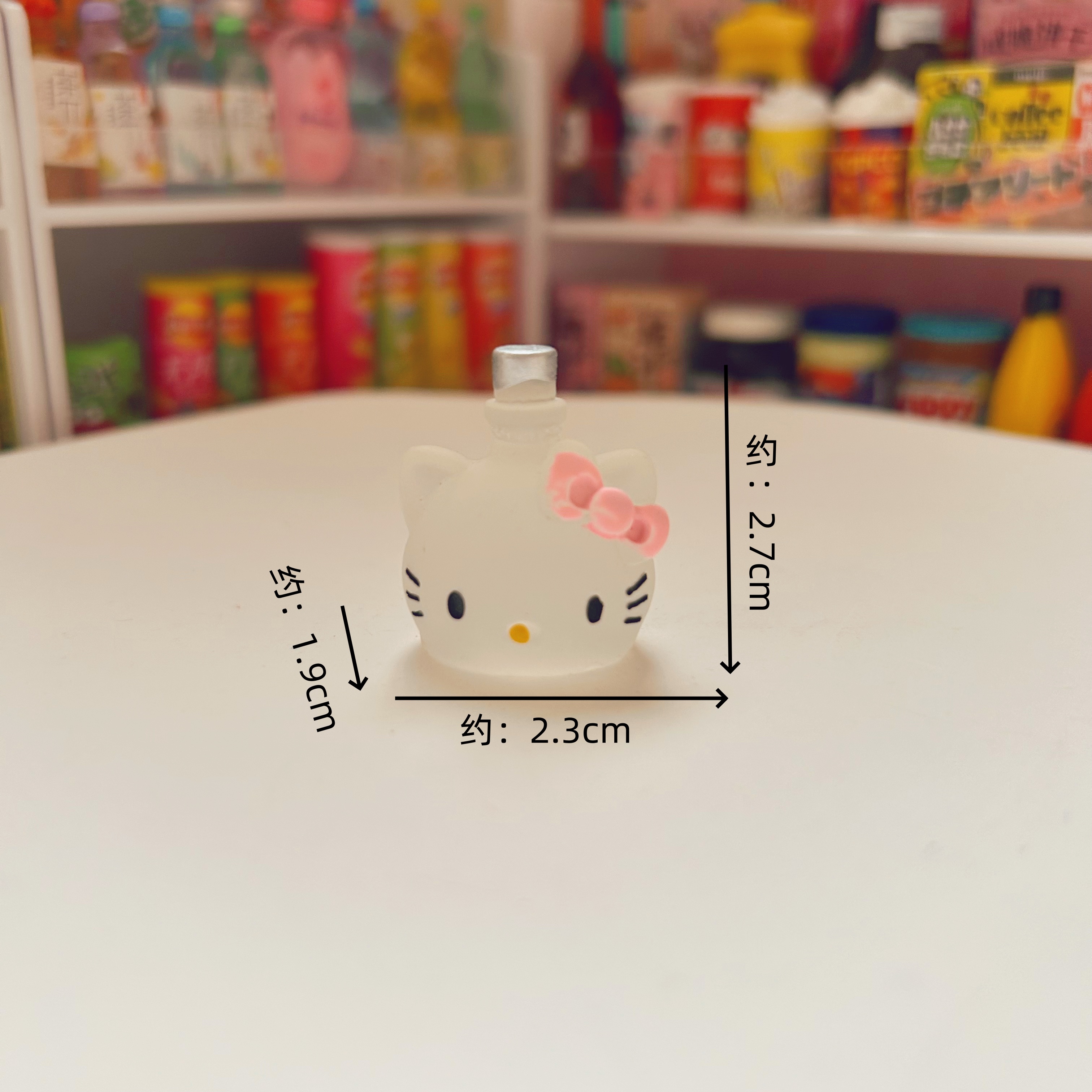 迷你便利店:从KT板到香水味的微缩世界