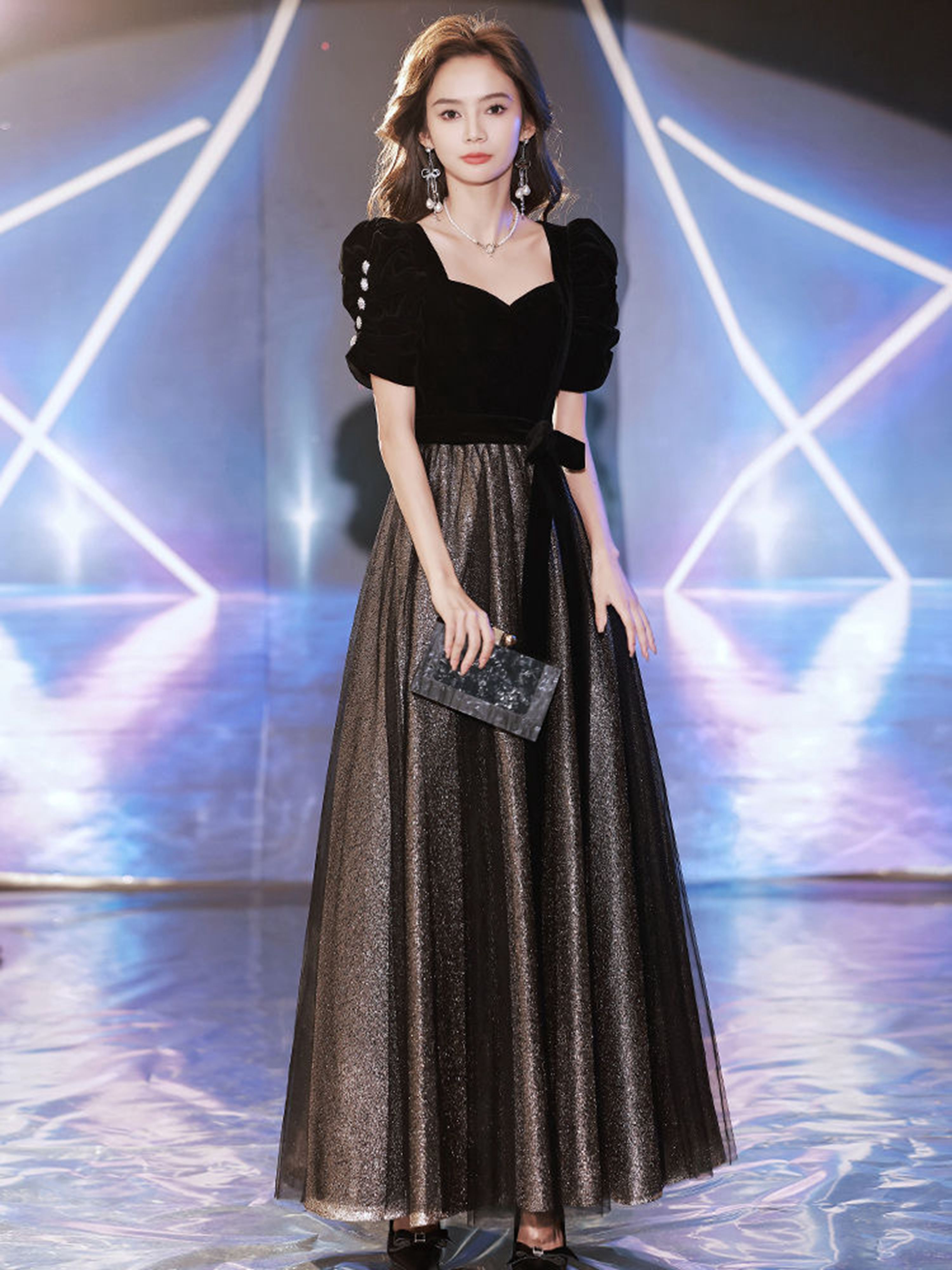  S+T-041 Black velvet clothing is about 145cm for rent   + $6.28 