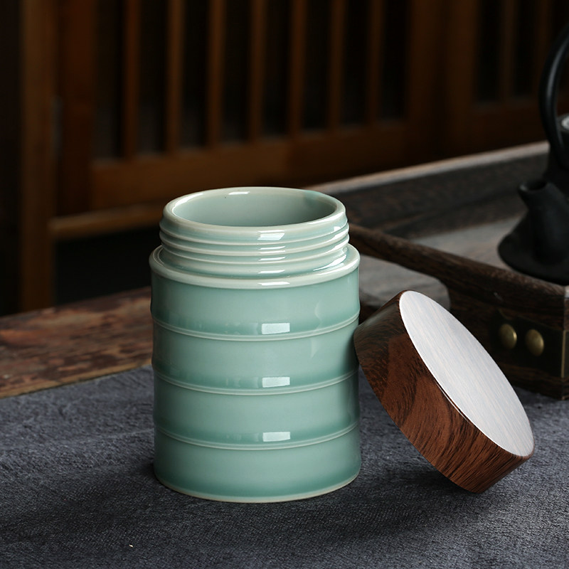 Green Porcelain Large Seal Tea Leaf Jar Ceramic Home Deposit Tea Jar Wood Cover Portable Tea Bin Health Products Containing Jar Tea Box