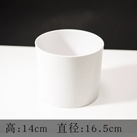 Большой могучий горшок белый