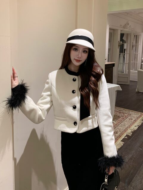 Hollinna Fox Fur Short Woolen Coat for Women, Autumn and Winter 2025 New Style, Chanel-Inspired Light Luxury, High-End Socialite Style