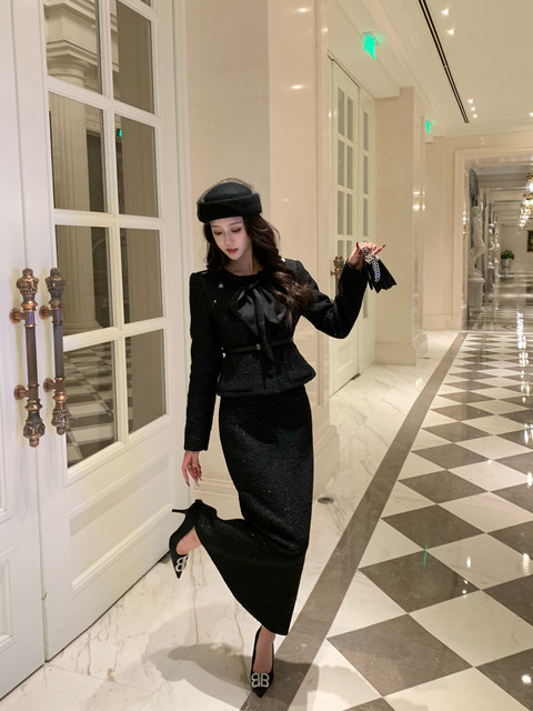 Hollinna Wool Small Fragrance Style Suit Skirt Women's Autumn and Winter 2025 New Elegant Waist Slimming Two-piece Set for Celebrities