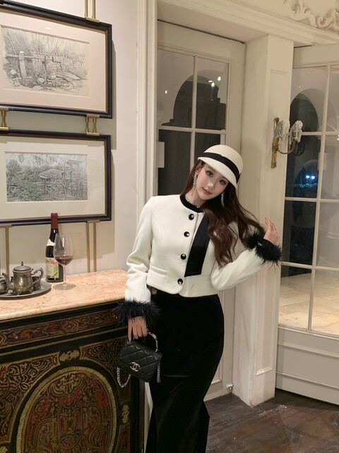 Hollinna Fox Fur Short Woolen Coat for Women, Autumn and Winter 2025 New Style, Chanel-Inspired Light Luxury, High-End Socialite Style