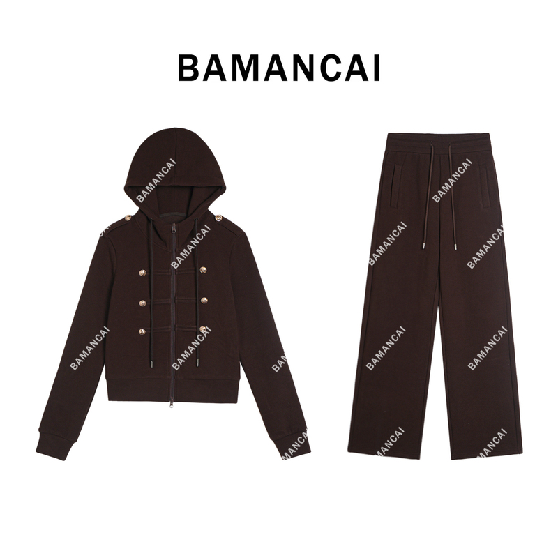 Bamancai 26 Autumn/Winter “Retro Palace Style” Buttoned Hooded Jacket Straight-Leg Casual Pants Suit Z0623 Bamancai 26 Autumn/Winter “Retro Palace Style” Buttoned Hooded Jacket Straight-Leg Casual Pants Suit Z0623