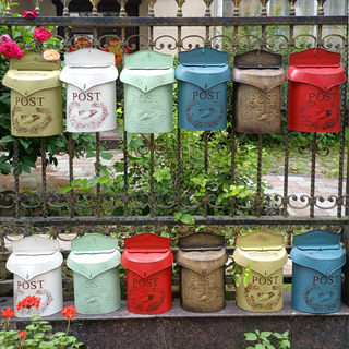 American-Style Country Wall-Mounted Post Letter Box, Vintage Distressed Wall Decoration Suggestion Box, Garden Miscellaneous Goods Wall Decor