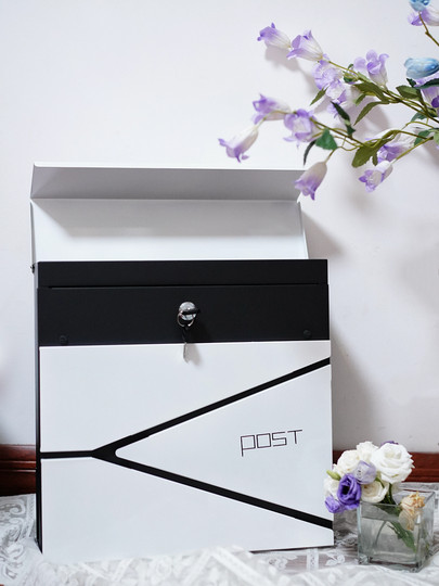 Creative modern simple stainless steel mail box European style villa outdoor mail box large opinion box outdoor mail box
