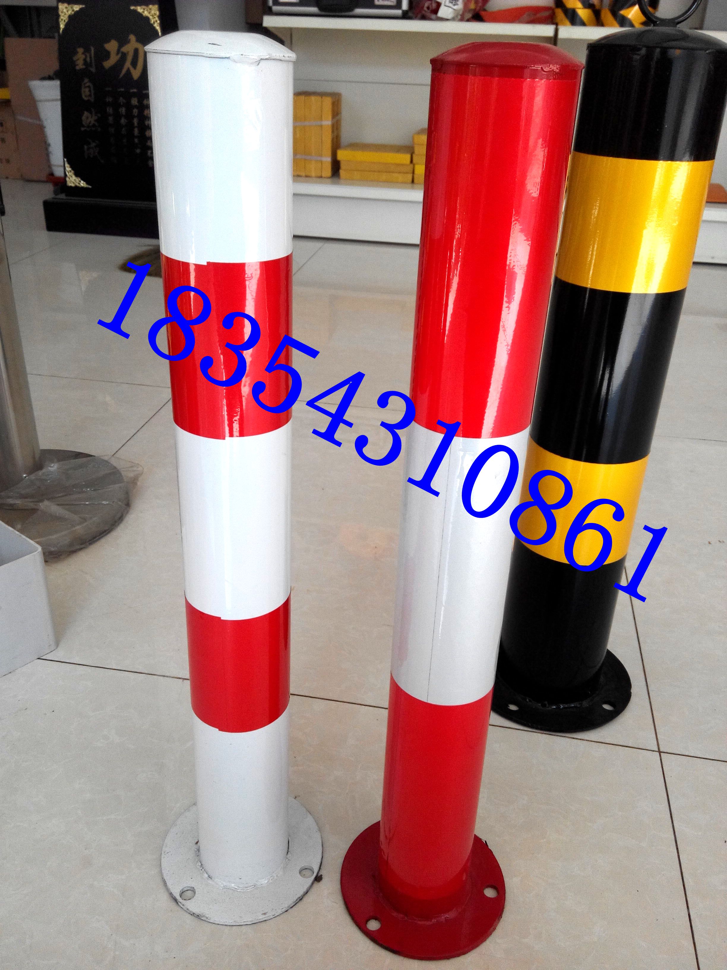 Thickened red white steel fixing road pile anti-collision barricade separating column bar protective column warning column