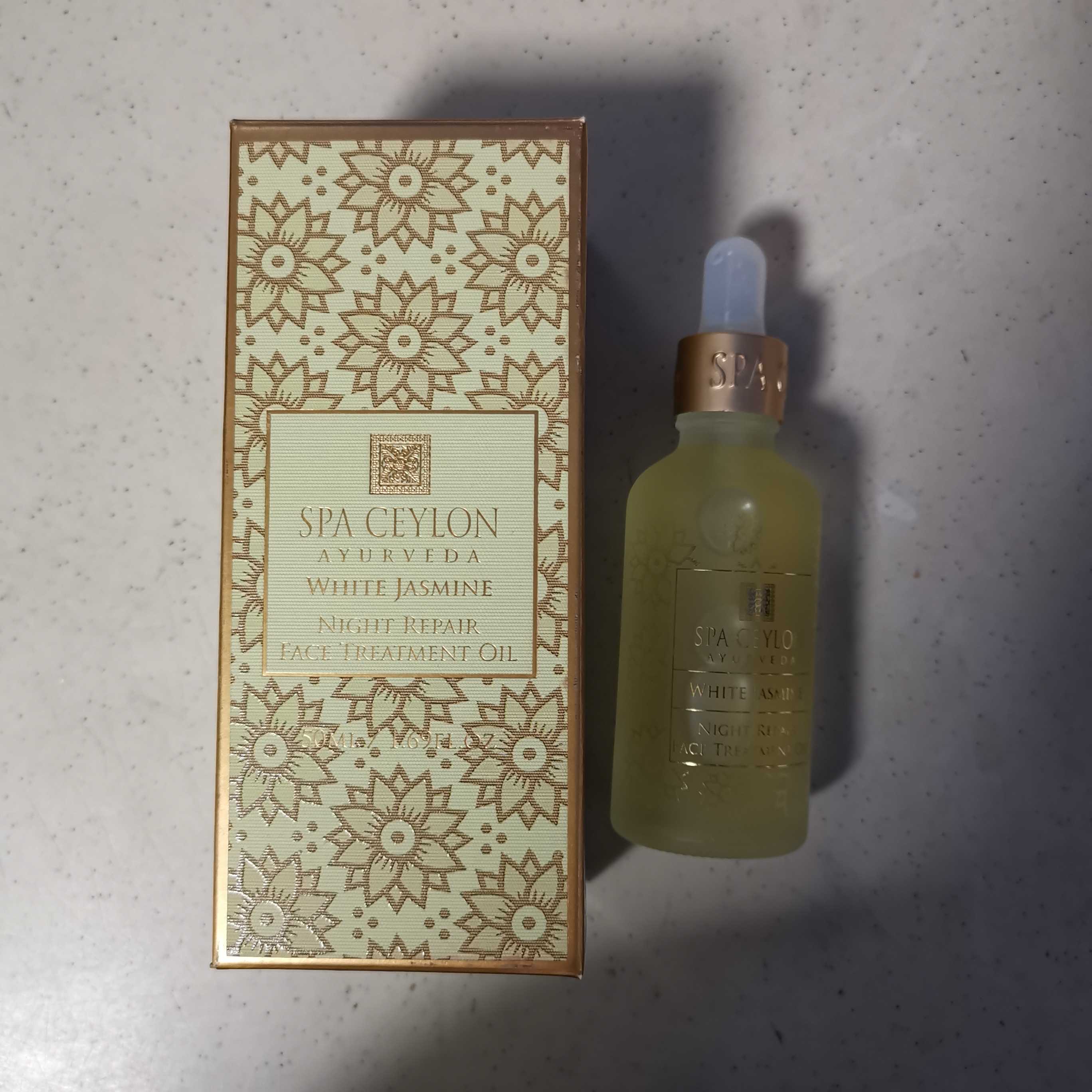 spa ceylon body spray