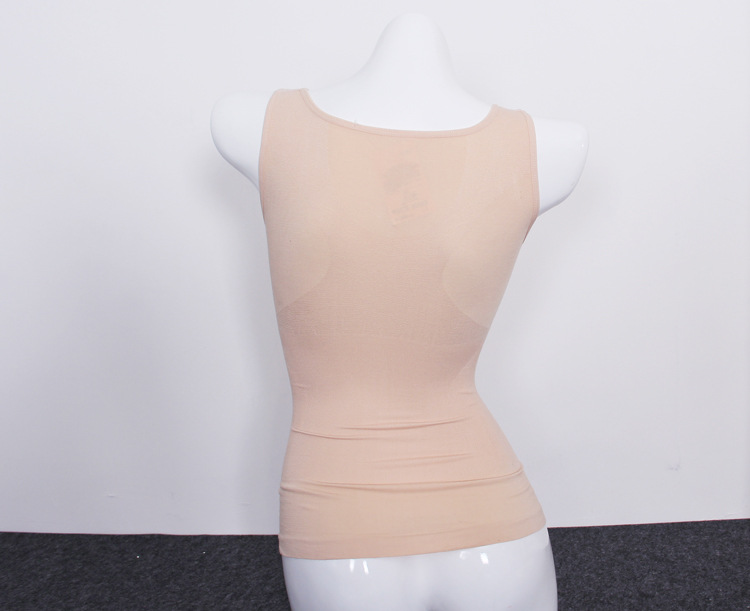 Cơ thể bụng phụ nữ với một chiếc áo vest cúp ngực mảnh mai mỏng mảnh của ngực tập hợp cơ thể sau sinh định hình đồ lót nữ đồ lót phụ nữ