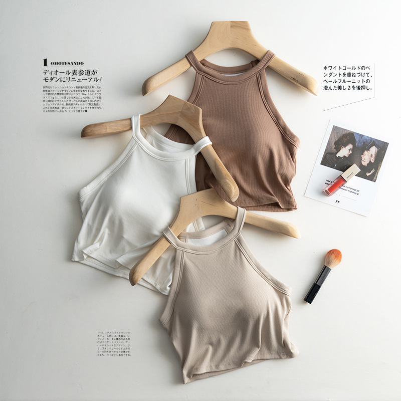 Summer Camisole for Women with Chest Pads, Stylish Halter Neck Tank Top, Short Crop Top, No Bra Needed, Base Layer Shirt
