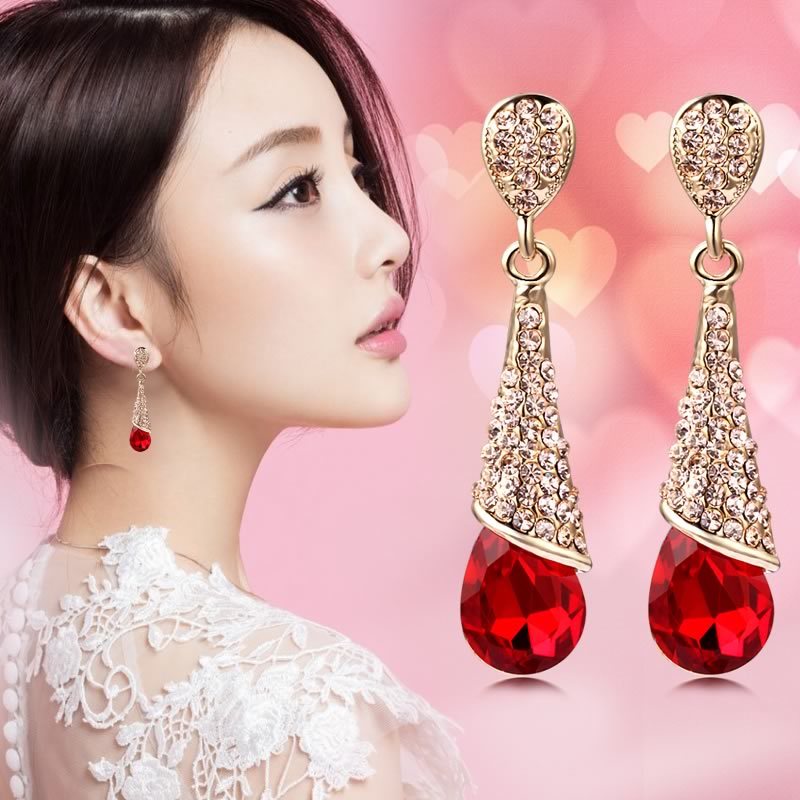 South Korean red crystal earbuds Long version earshot female Korean version ear decoration bride wedding fake earrings without hole and no-hole ear clip