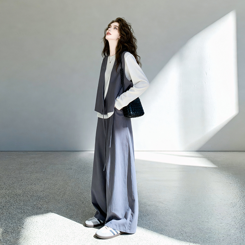 Light Mature Style Casual T-Shirt Vest Wide-Leg Pants Set for Women 2026 Autumn New Korean Style Outfit Complete Set