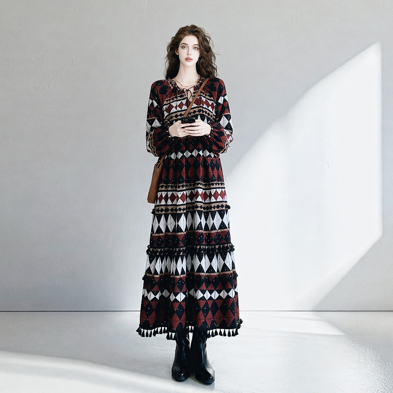 French Retro Printed Dress for Women 2026 Autum New Long-Sleeved Bohemian Resort Style Casual Long Dress French Retro Printed Dress for Women 2026 Autum New Long-Sleeved Bohemian Resort Style Casual Long Dress