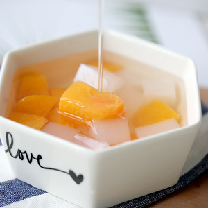 19.9元包邮 林家铺子 双色水果罐头 200g*4罐 *2件