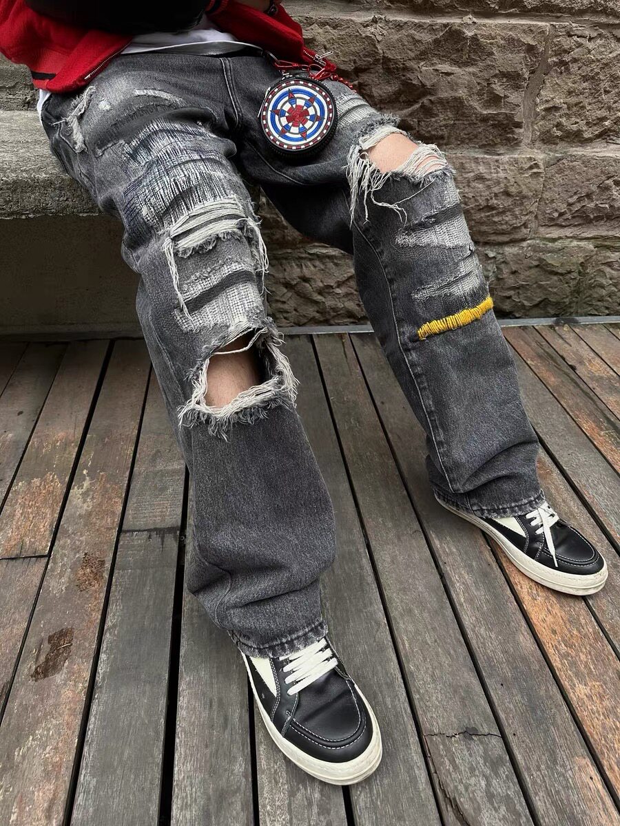  Undercover 