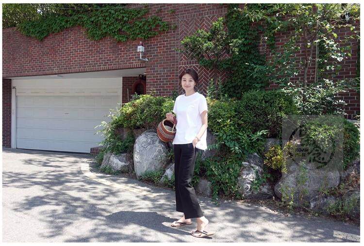 товар из китая None (Ins Super Hot T-shirt Women's Short Sleeved Summer Clothes