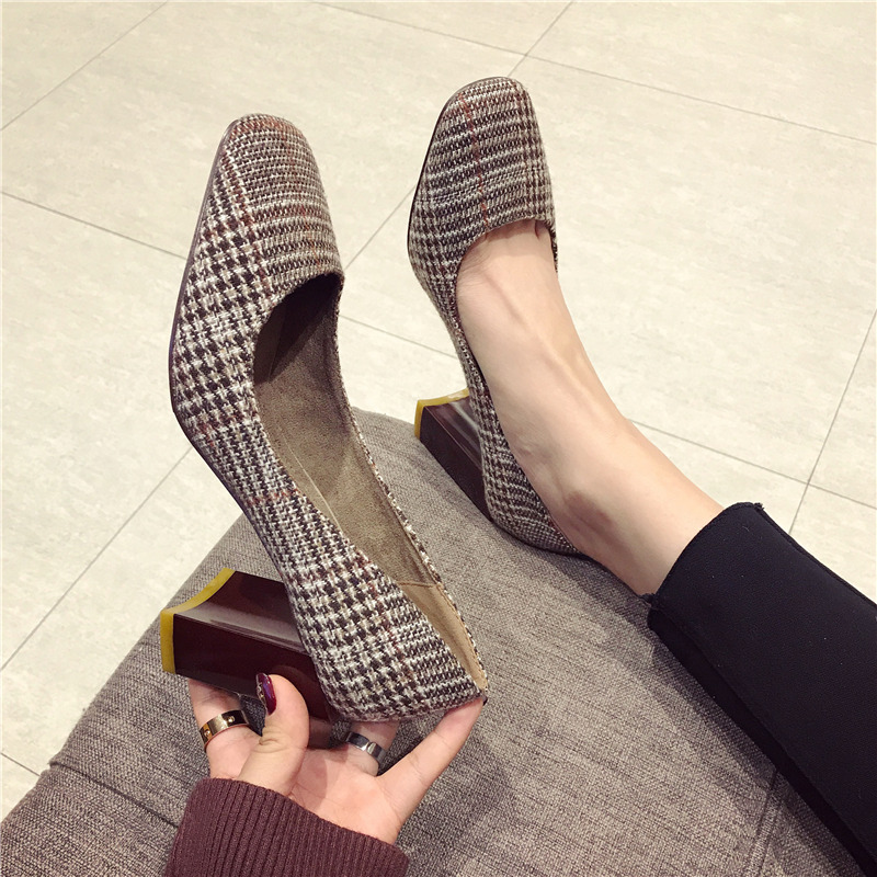 2022 Spring and summer new Bayxin Han Edition girl Qing Xiao Xiao heel heel outer wear shallow temperament single shoes