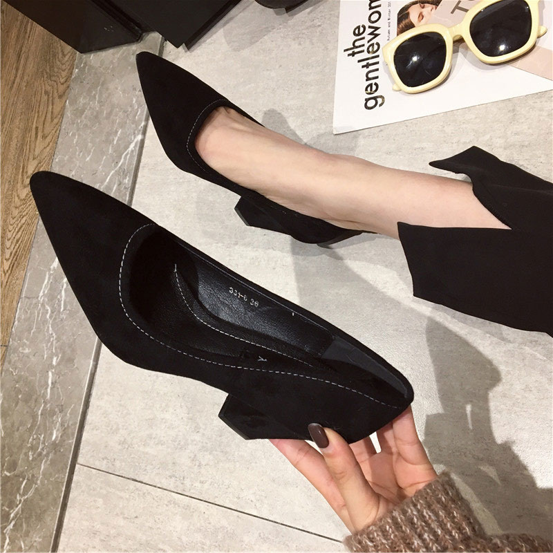 2022 Summer new Korean version 100 hitch Pointed Teenage Girl High Heel Shoes Coarse Heel Single Shoe Career Shallow Black Working Shoes