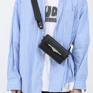 Original Niche Design Box Bag Men's Trendy Crossbody Bag Solid Color Small Square Bag Unisex Shoulder Phone Bag