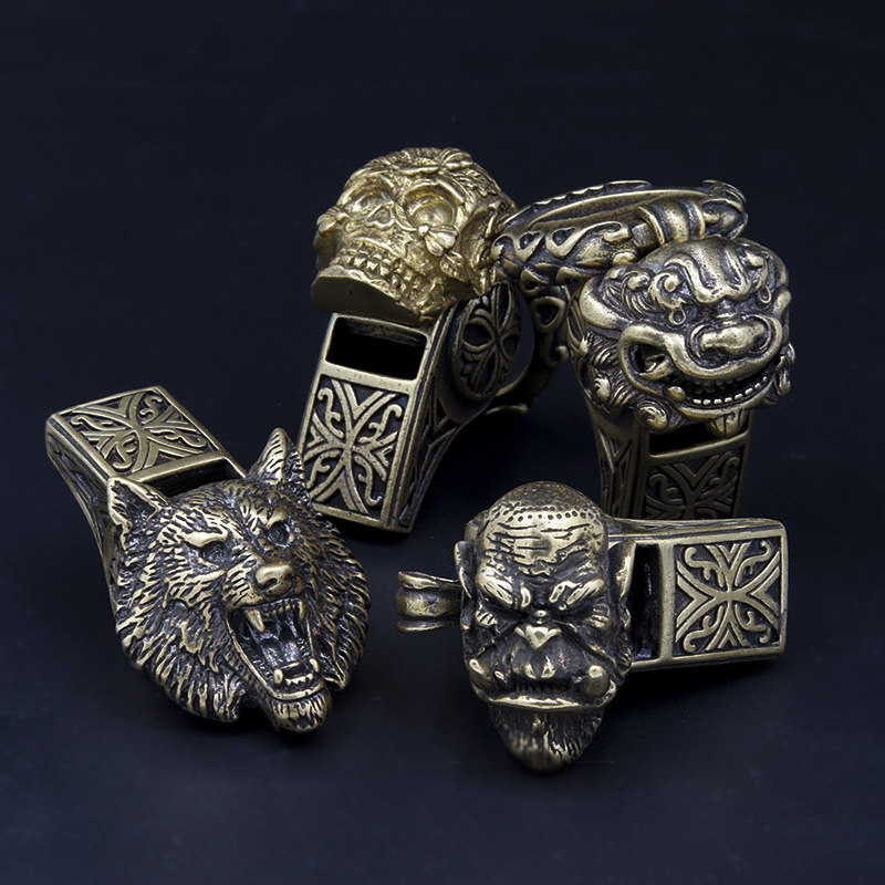 Wolf Totem Whistling Brass Whistle-Free High-Sound Referee Sports Teacher Coach Guided Soccer Basketball Training Series