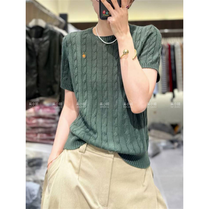 High-Quality Mulberry Silk Wool Cable Knit Short-Sleeve Sweater with Pony Logo, 2026 Autumn and Winter New Round-Neck Pullover Base Sweater High-Quality Mulberry Silk Wool Cable Knit Short-Sleeve Sweater with Pony Logo, 2026 Autumn and Winter New Round-Neck Pullover Base Sweater